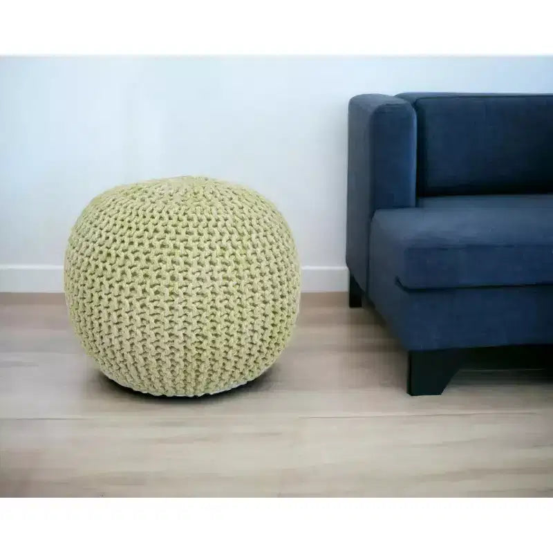 Runder Pouf-Hocker aus grüner Wolle, 19