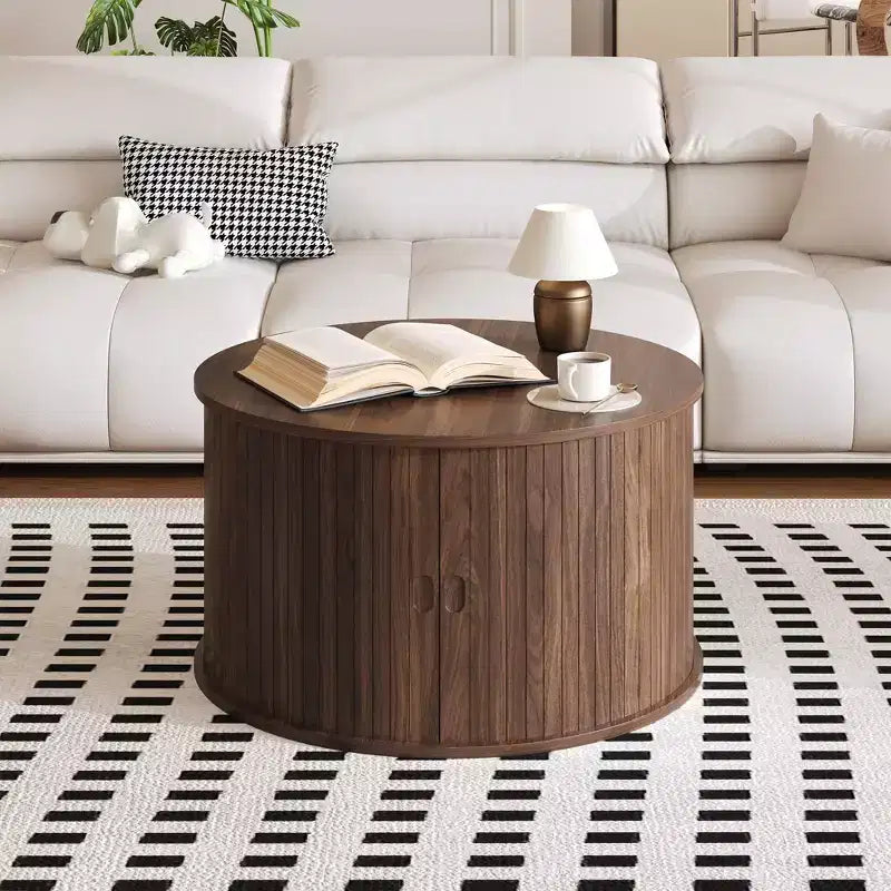 Runder Couchtisch im Mid-Century-Modern-Stil, 28, geriffeltes Design mit Stauraum hinter Schiebetür, ideal fürs Wohnzimmer (1er-Pack)