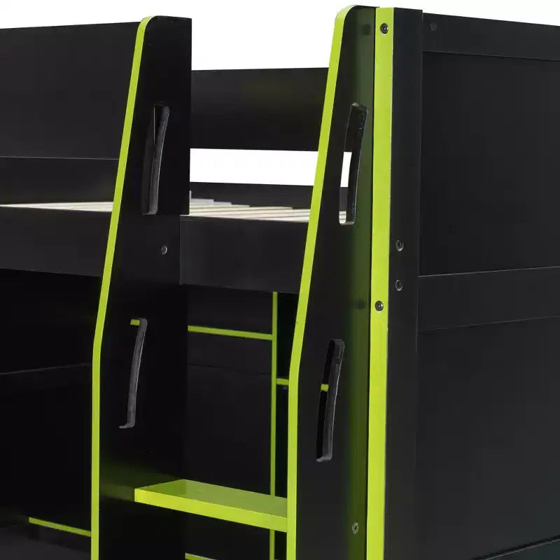 Lit mezzanine en bois avec bureau, penderie ouverte et éclairage RGB