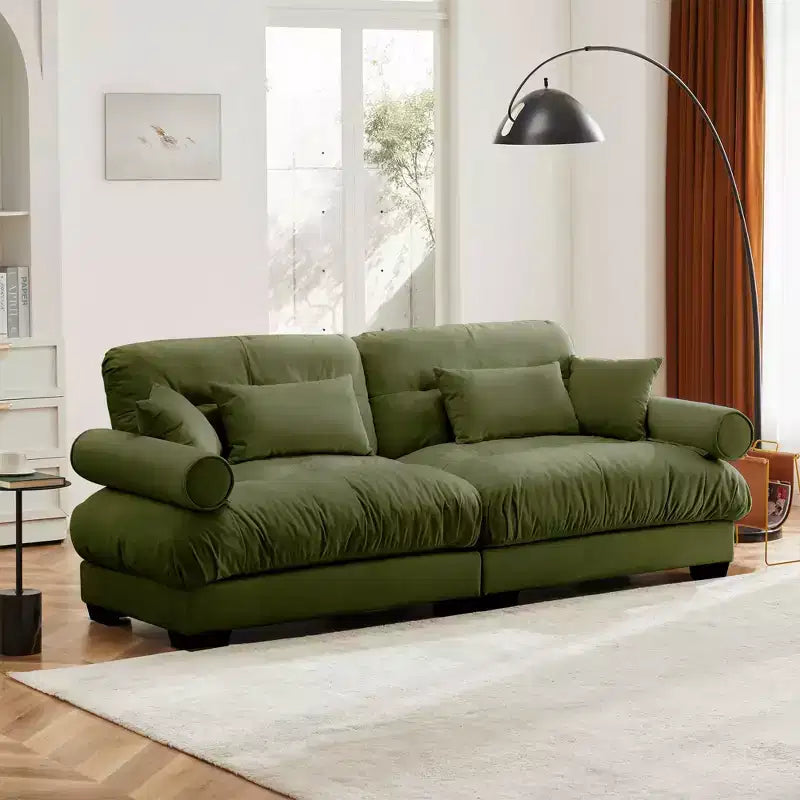 Canapé moderne deux places avec accoudoirs rembourrés, coussins lombaires et coussins décoratifs, pour le salon, le couloir ou la chambre, vert olive