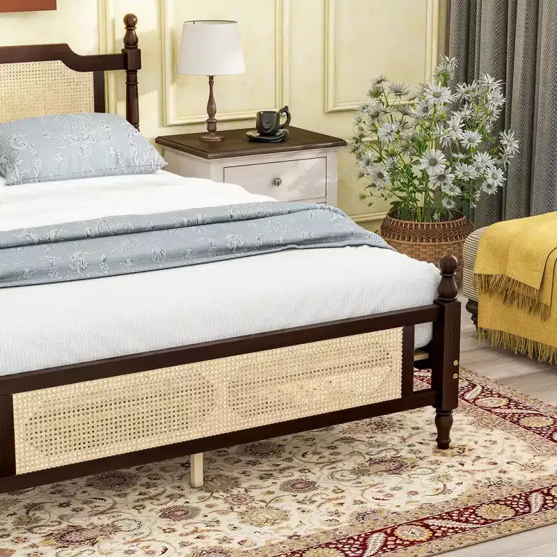 Bettrahmen in Queen-Size mit Stauraum unter dem Bett, hohe Tragkraft, strapazierfähiges Metall